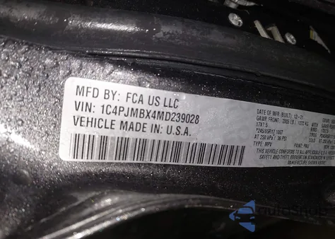 2021 Jeep Cherokee Trailhawk 4X4 z USA, uszkodzony, nr VIN 1C4PJMBX4MD239028